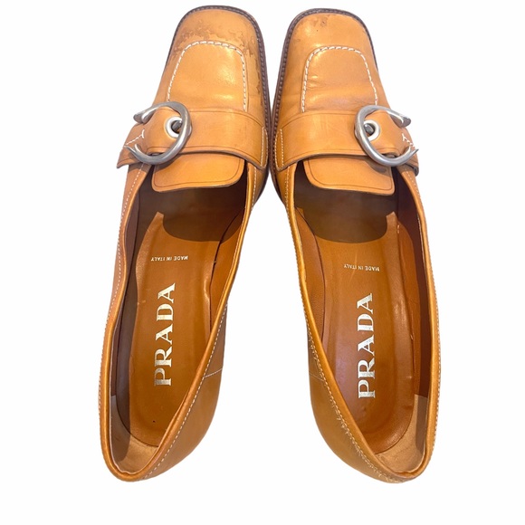 Prada shoes - tan - buckle - kitten heel - size 38 - Picture 3 of 10